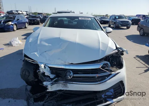 2024 Volkswagen Jetta S z USA, uszkodzony, nr VIN 3VW5M7BU0RM095945